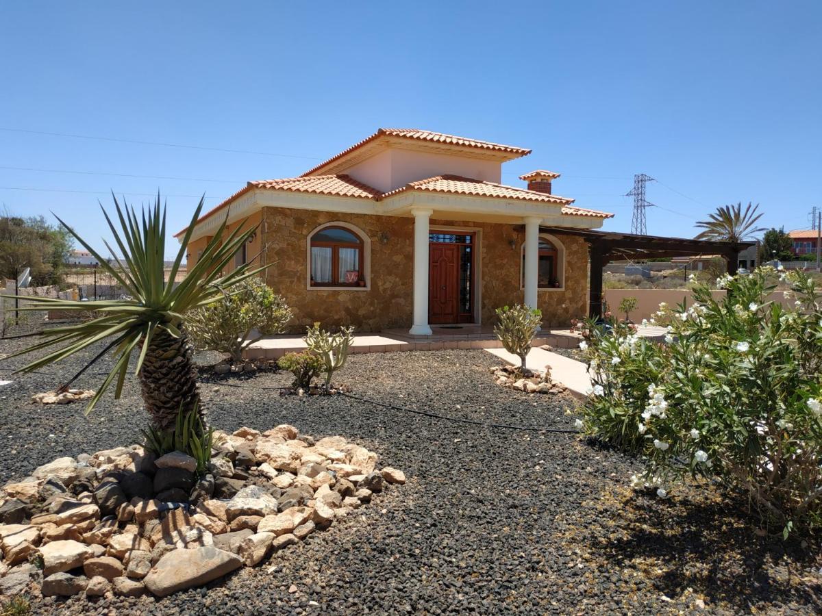 Casa Del Sol: Spacious 3-bedroom With Private Solar-heated Pool Villa *