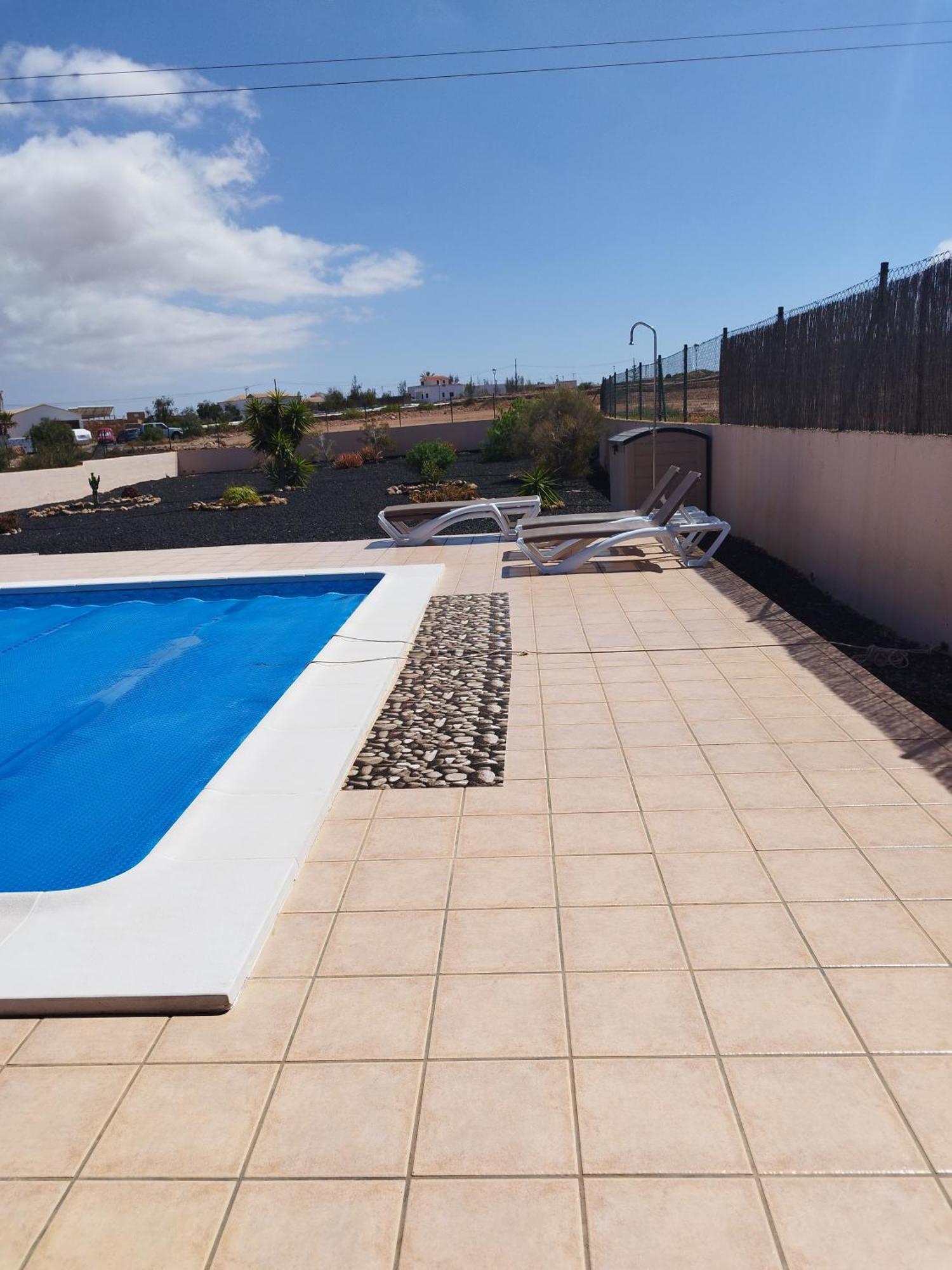Villa Casa Del Sol: Spacious 3-bedroom With Private Solar-heated Pool *