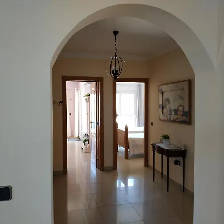 Villa Casa Del Sol: Spacious 3-Bedroom with Private Solar-Heated Pool Triquivijate Exterior photo
