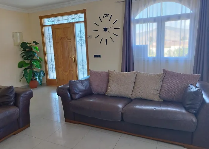 Villa Casa Del Sol 3 Bedroom Villa With Private Solar Covered 12M X 6M Pool Minimum Stay 7 Nights Chromecast And Wifi Throughout The Property
