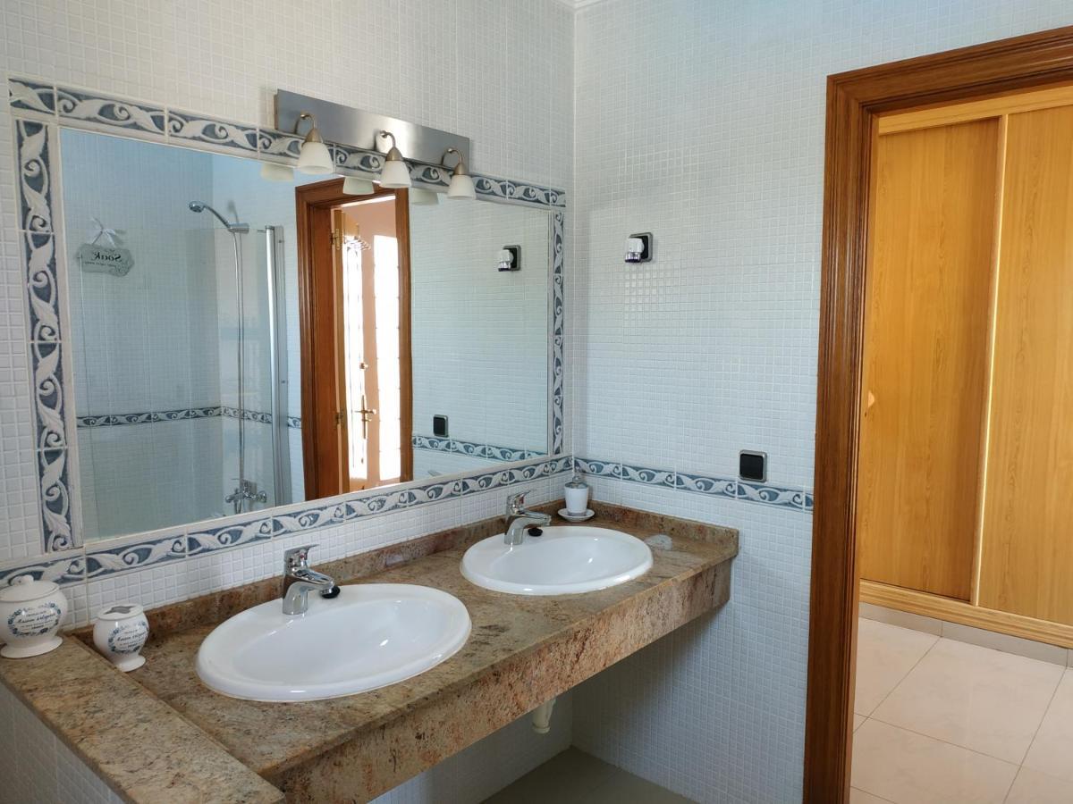 Casa Del Sol: Spacious 3-bedroom With Private Solar-heated Pool Villa *