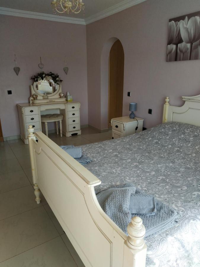Villa Casa Del Sol: Spacious 3-bedroom With Private Solar-heated Pool