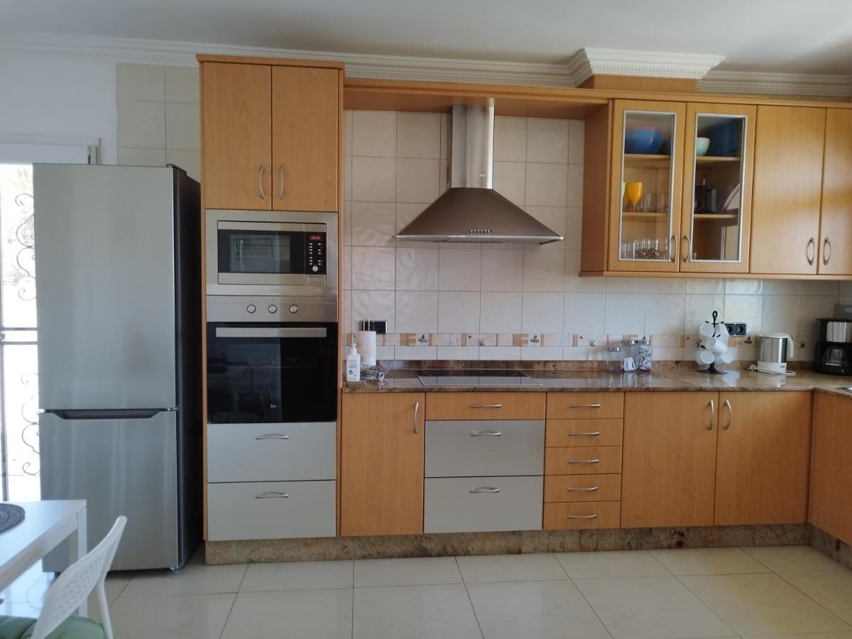 Casa Del Sol: Spacious 3-bedroom With Private Solar-heated Pool Villa